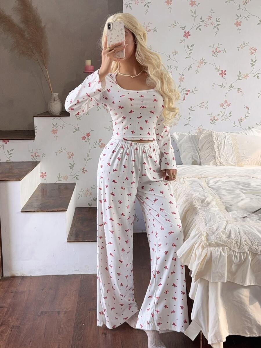 CottageSlumber Casual Comfortable All-Over Print Bow & Heart Long Sleeve Long Pants Women's Pajama Set - Red and White - View 1