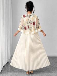 Elenzga Plus Size Women's Elegant 3D Floral Mesh Pleated Long Dress - Apricot - View 2