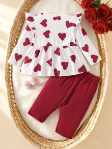 SHEIN 新生兒 2 件套，春/秋季，粉色溫柔風，愛心印花，蝴蝶結飛袖套頭上衣與蝴蝶結長褲，修身版型，適合外出、休閒、運動、聚會與派對 - 酒紅色 - 查看 2