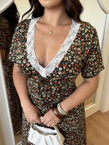 GalTyme 大尺碼夏季休閒蕾絲拼接碎花洋裝 - 彩色 - 查看 4