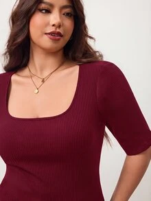 Enliva Plus Size Women's High Elasticity Slim Fit Square Neck Short Sleeve T-Shirt, Skin-Friendly Spring/Summer Style, Flattering For Round Body Shape (Suitable For Apple-Shaped Body) - Burgundy - View 4