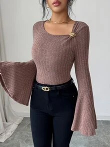 Elenzga Bodysuit Wanita Lengan Panjang Bentuk Lonceng dengan Hiasan Gesper Logam Warna Polos - Coklat - View 6