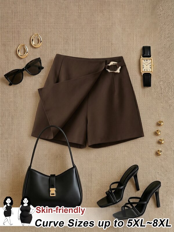 SHEIN CURVE+ Shorts cruzados de unicolor minimalistas casuales y elegantes para mujer talla grande