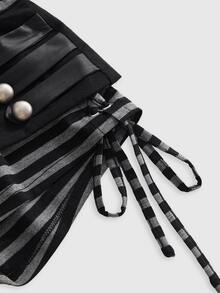 ROMWE Trash Punk Cute Vintage Music Festival Striped Colorblock Black & Grey Drawstring Super Short Women's Shorts - Multicolor - View 4