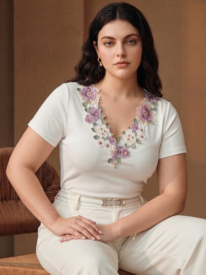 Anewsta Plus Size Women's New Autumn Elegant French Romantic Short Sleeve Top With Floral Hollow Embroidery And Rhinestone V-Neck Design