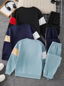 SHEIN 3套買2送1兒童青少年男孩休閒運動保暖內裡加厚灰色運動衫與運動長褲套裝，適合秋冬、學校、家庭聚會、度假，秋季穿搭、冬季穿搭，男孩兒童套裝 - 彩色 - 查看 2