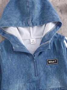 SHEIN Explorewe Boys' Hooded Half-Zip Jacket Set, Two White Vertical Stripes On Sleeves, Black Fabric Patch With White Text "What?" On Chest, Square Patch Pocket On Front, Denim Effect Distressed Gradient Texture, Matching Denim Effect Long Pants With Two White Stripes On Sides - Blue - View 6