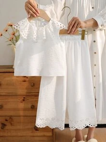 SHEIN Vintaside Kids 2件組少女甜美公主風草莓印花無袖背心與配套長褲套裝，粉色條紋＋3D草莓刺繡＋荷葉領，吸睛設計，適合派對、家庭活動、日常穿著、開學季 - 白色 - 查看 3