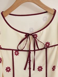 SHEIN Franclia French Vintage Daisy Print Solid Color Contrast Color Women's Long Sleeve Blouse, Autumn/Winter Commute Work Outfit - Burgundy - View 4