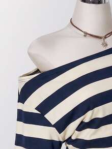 SHEIN ICON 大尺碼 Y2K 復古不對稱單肩針織收腰 T-shirt 上衣，休閒復古不對稱設計 - 彩色 - 查看 7