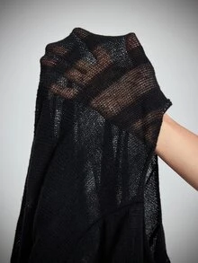 SHEIN CURVE+ ملابس علوية فرو محبوكة مقاس كبير للهالوين بتصميم مفرغ وشفاف - الأسود - مشاهدة 8