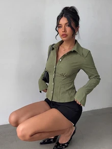 Aloruh 女款秋冬新款優雅春夏通勤日常簡約百搭旅行辦公純色軍綠色短袖收腰百褶長袖襯衫 - 軍綠色 - 查看 5