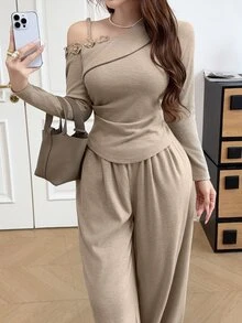 Feyla New Korean Style Gentle Design Square Neck 3D Floral Waist-Cinched Slimming Casual Versatile Loose Wide Leg Pants 2 Pieces Set - Khaki - View 3