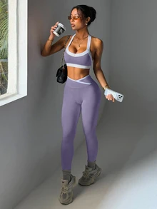 Dewbera Dewbera 女款極簡短版掛脖背心與交叉腰對比色長褲運動套裝 - 紫色 - 查看 5