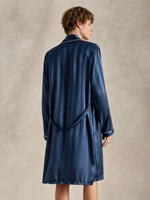EverLounge Men's Comfortable Minimalist Satin Robe With Contrast Trim - Navy Blue - View 3