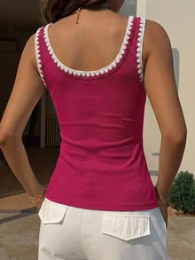 DAZY 女款休閒修身黑色背心，配對比色滾邊裝飾，適合夏季度假 - 玫紅色 - 查看 2