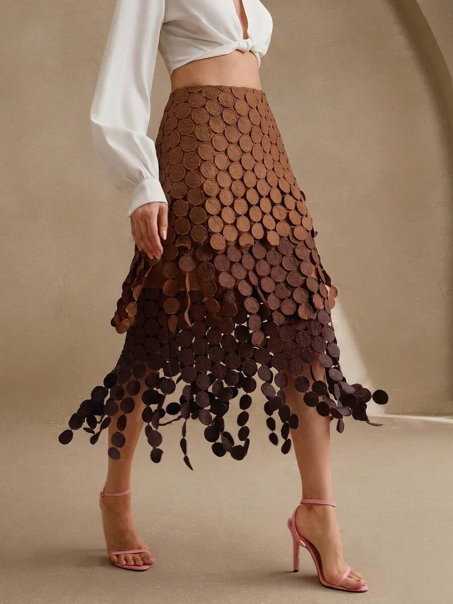 Anewsta 女款秋季優雅深棕色鏤空刺繡流蘇高腰垂墜飄逸長裙,適合派對、萬聖節、儀式場合 - 咖啡棕 - 查看 1