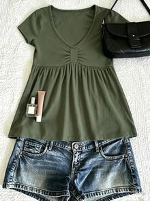 Lalippa Plus Size Women's Minimalist Casual Pleated Short Sleeve Top - Green - View 4