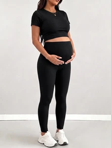 SHEIN 孕婦純色短袖上衣與緊身褲休閒日常運動套裝 - 黑色 - 查看 3