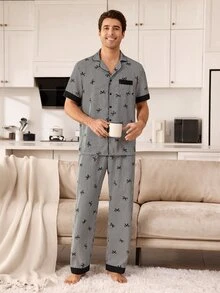 CoupledUp Men's Casual Home Loungewear Set, Black Striped Bow Print Contrast Trim Open Front Lapel Short Sleeve Top And Long Pants - Black and White - View 3