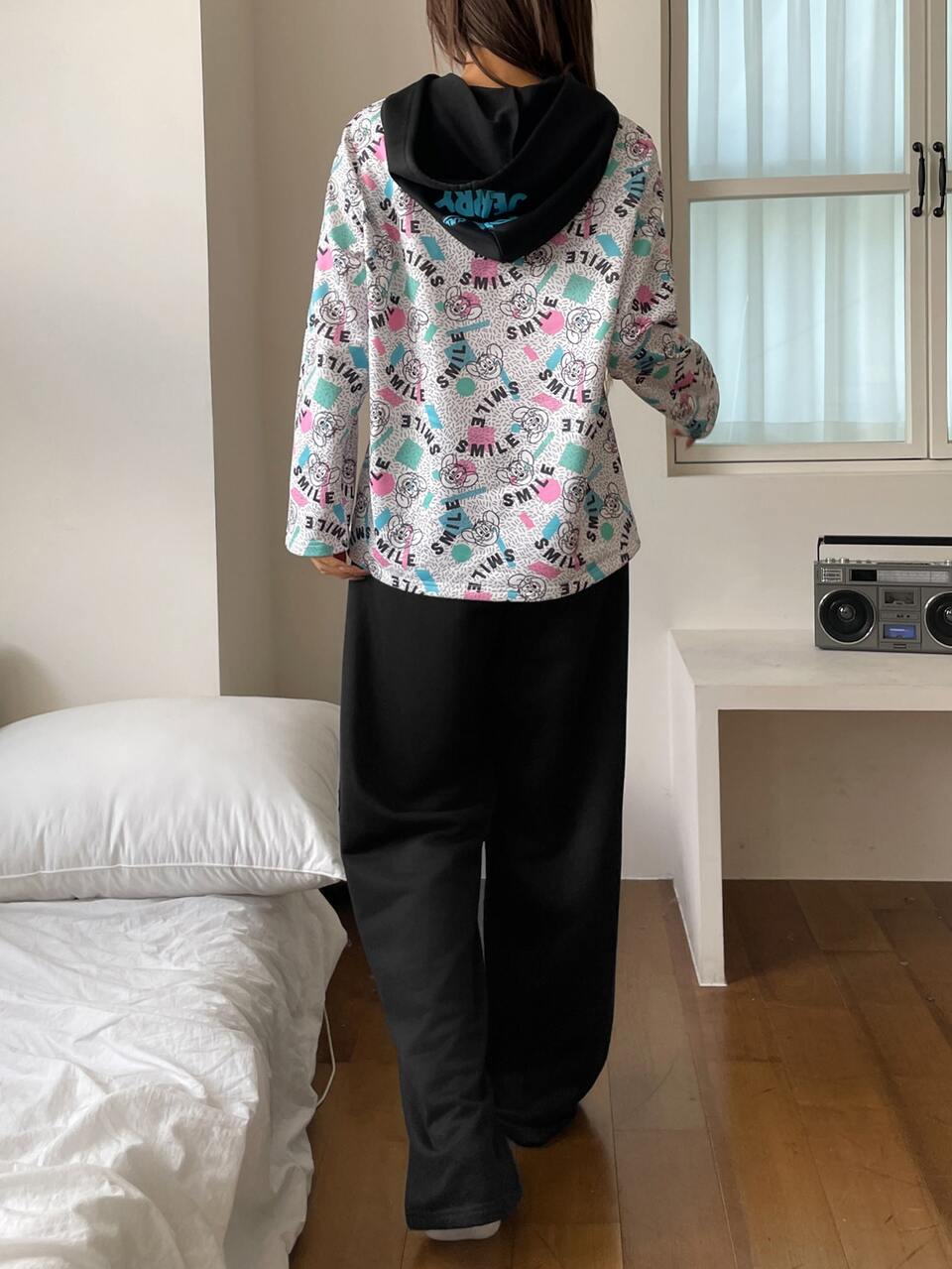 TOM AND JERRY X DAZY Winter Cartoon Print Hooded Top And Long Pants Pajama Set