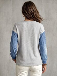 SHEIN LUNE 女款極簡風鈕扣半開襟長袖拼色T恤 - 彩色 - 查看 2