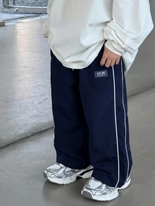 藏蓝色