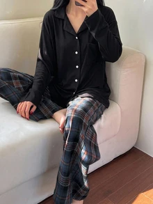 DAZY 春季寬鬆休閒舒適女款居家服套裝 2 件組 - 黑色 - 查看 4
