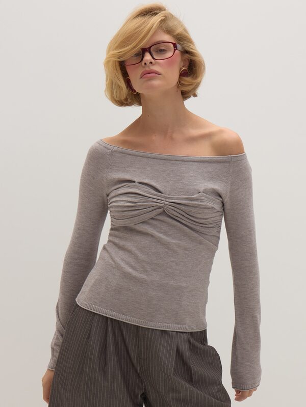 MUSEYN Grey Sheer Off Shoulder Ruched Bandeau Long Sleeve Top