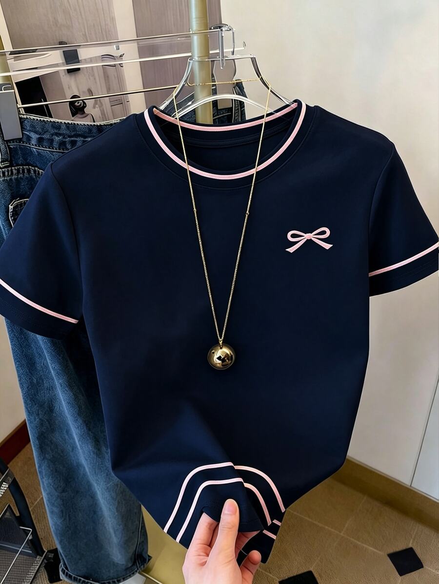 青少年女孩休閒簡約可愛迷你蝴蝶結Logo圖案,藍色與粉色條紋拼接色塊T恤 - 彩色 - 查看 1