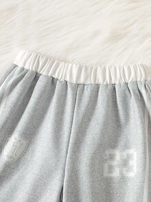 SHEIN ChillGRL 返校季女童2件套，創意條紋印花拉鍊短版連帽外套搭配側條紋寬腿長褲，常規厚度針織休閒百搭運動外套套裝，休閒運動風，適合春秋日常上學與戶外運動穿著 - 灰色 - 查看 9