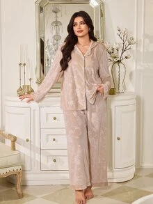 MuseNap CURVE Autumn/Winter Floral Jacquard Velvet Patch Pocket Front Button Long Sleeve Pants Pajama Set For Women Plus Size - Champagne - View 3