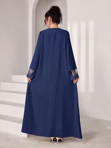 Yasmyna عباية نسائية كاجوال للحفلات بتصميم شبكي مرقع - أزرق غامق - مشاهدة 3