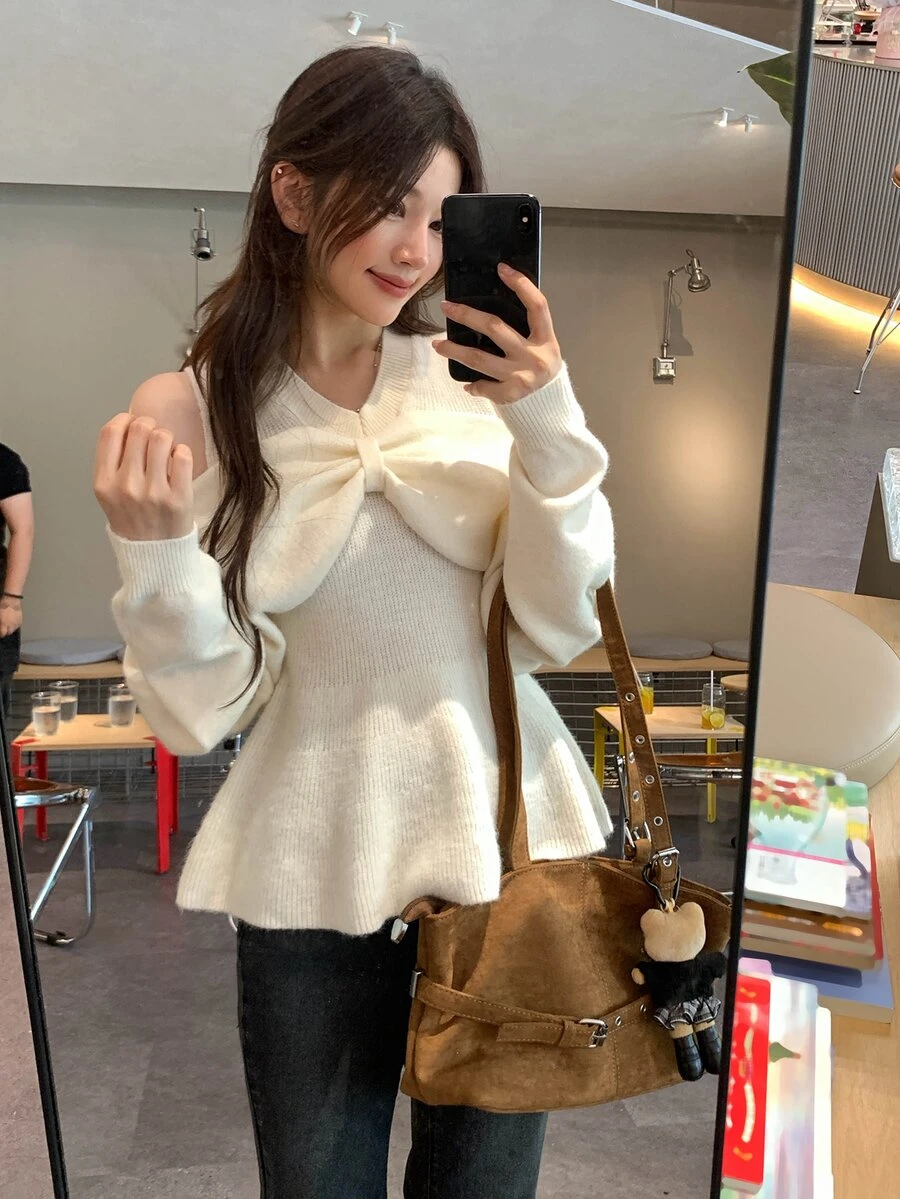 DAZY Sweater Wanita Lengan Panjang Model Korea Kerah V dengan Pita untuk Musim Gugur/Dingin - Putih - View 1