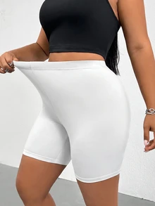 SHEIN Essnce 3件組大尺碼極簡休閒修身內搭短褲 - 彩色 - 查看 6