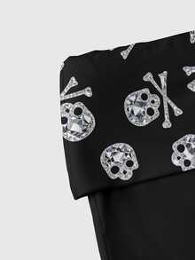 ROMWE Gothic Dark Horror Sexy Low-Cut Women's Shorts - Black - View 3