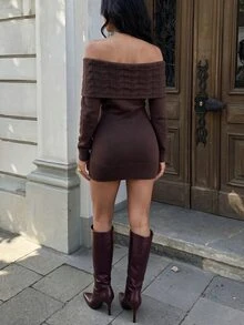 Autumina Sweater Rajut Kabel Model Vintage Warna Cokelat Tua dengan Bahu Terbuka untuk Wanita - Coklat - View 2