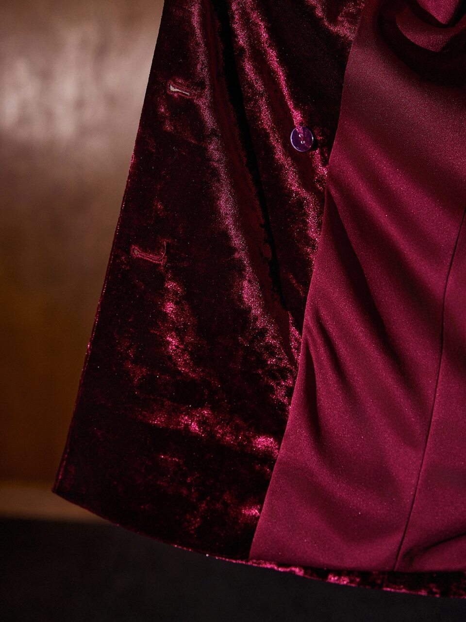 MOTF GLOSSY VELVET TEXTURE METAL BUTTON AUTUMN/WINTER BLAZER