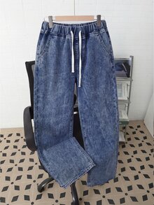 SHEIN 青少年男孩時尚簡約抽繩腰口袋牛仔褲休閒款 - 中等水洗藍 - 查看 1