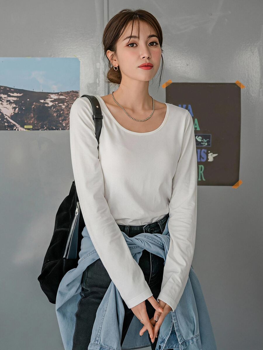 DAZY 女款純色圓領長袖休閒百搭T恤 - 白色 - 查看 1