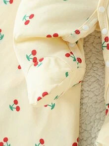 SHEIN 新生女嬰 6 件套清新櫻桃套裝，包含包巾、帽子、手套、圍兜、髮帶和連身衣，柔軟舒適面料，適合日常穿著，禮品 - 黃色 - 查看 6