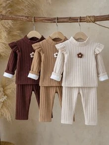 3-Piece Set Girls' Spring/Autumn Back To School Outfit, Cream/Light Brown/Reddish Brown, Soft Korean Sweet Style Composite Plush Fabric, Vertical Ribbed Elastic Ribbed Solid Color 3D Flower Pattern, Semi-High Neck Flutter Sleeve Long Sleeve Top And Long Pants Two Pieces Set, Suitable For Back To School, Outings, Daily Wear, Girls' Outfit - Multicolor - View 3
