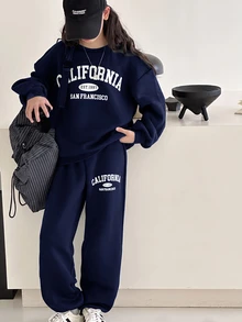 青少年女孩舒適休閒極簡英文標語印花寬鬆圓領長袖套頭運動衫與錐形運動褲套裝，適合居家與外出，深綠色，聖誕 - 藏蓝色 - 查看 1