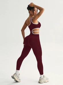 Dewbera Dewbera Women's One-Shoulder Side Waist Cutout Design Sports Jumpsuit - Red - View 2