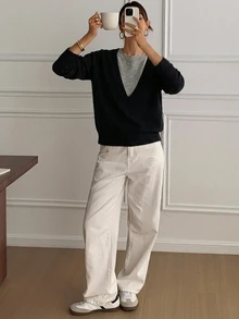 DAZY 女款寬鬆拼接色亨利領上衣，2合1柔軟針織毛衣 - 黑色 - 查看 3