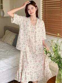 DAZY 2pcs/Set Setelan Piyama Musim Panas Wanita: Kardigan Longgar Motif Bunga Kecil dan Gaun Tali Bahu Tipis - Krem - View 5