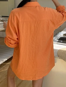 DAZY 女款純色單排扣休閒百搭日常穿著襯衫 - 橘色 - 查看 4