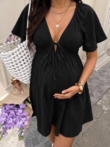 SHEIN Maternity Solid Color Deep V-Neck Pleated Casual Daily Summer Dress - Black - View 1