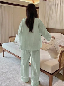 Dazy Plus 度假風 3 件式居家服套裝，3D 波點紋理布料，大尺碼女款春夏白色睡衣套裝 - 薄荷綠 - 查看 2