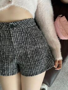DAZY Women's Autumn Versatile Elegant Button Business Shorts - Black - View 3